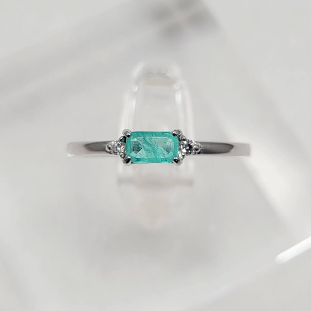 Sterling Silver Paraíba Tourmaline Ring - Picture 9 of 13